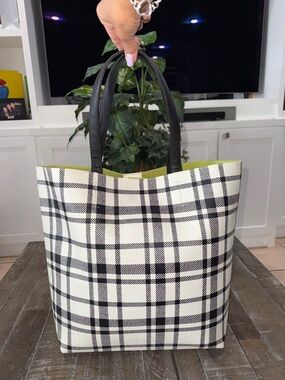 Enchanted Autumn Timeless Tote - Black/Cream Buffalo Plaid with Green Interior